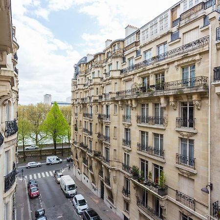 Appartement CMG - Deluxe Tour Eiffel - 52 à Paris Extérieur photo